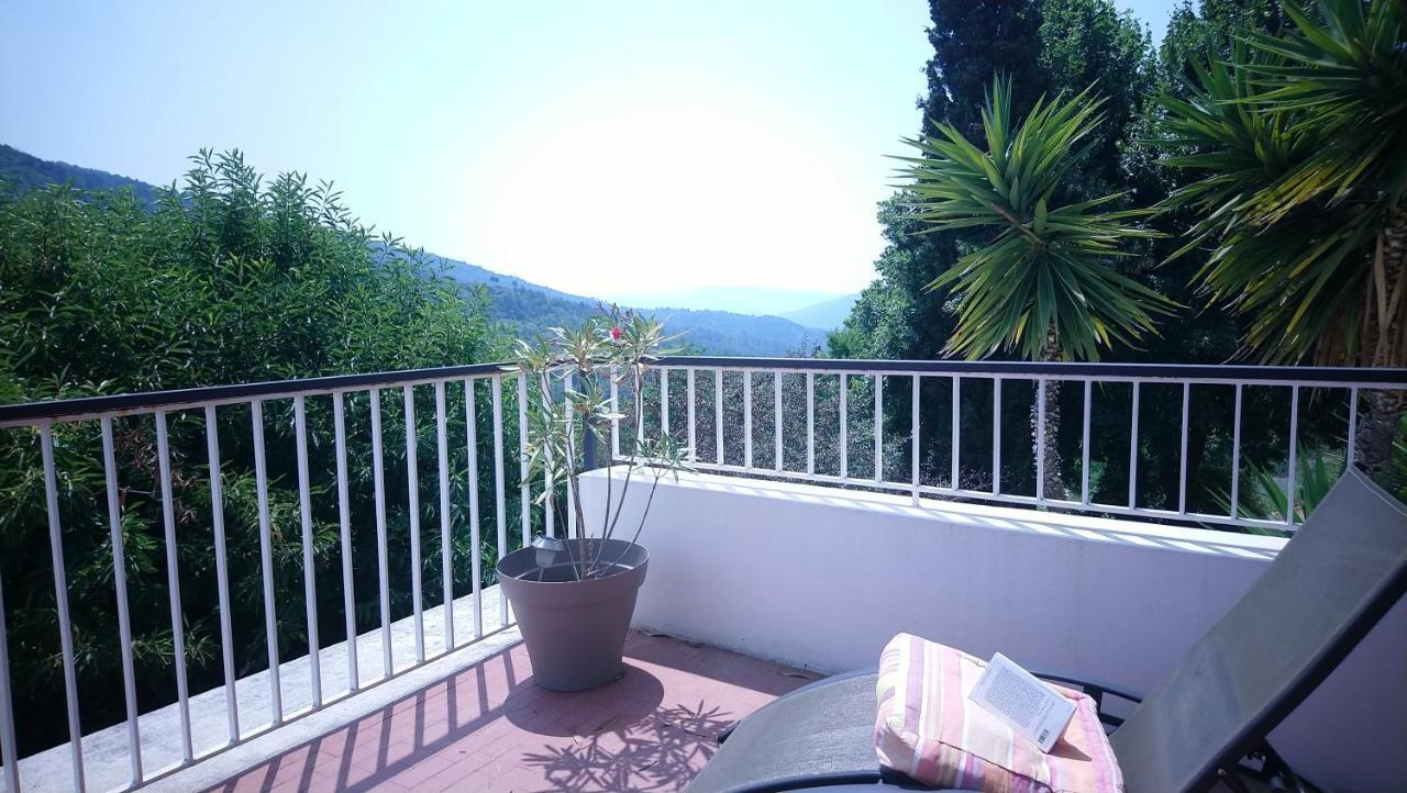 コアラーズ Le Domaine De La Feuilleraie Bed & Breakfast エクステリア 写真